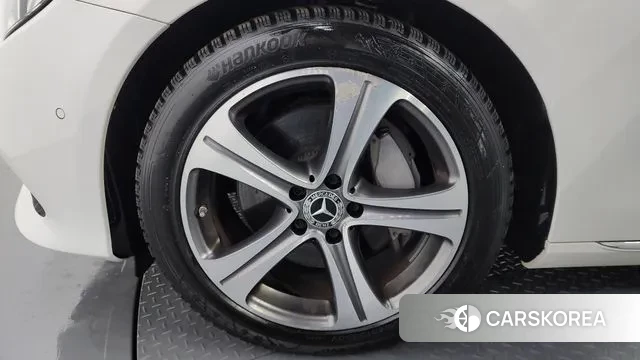 Mercedes-Benz E-Class W213 id 3449605 из Кореи 15