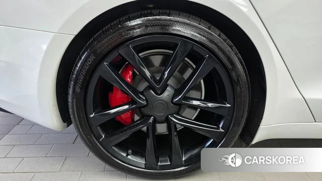 Tesla Model S id 4768125 из Кореи 28