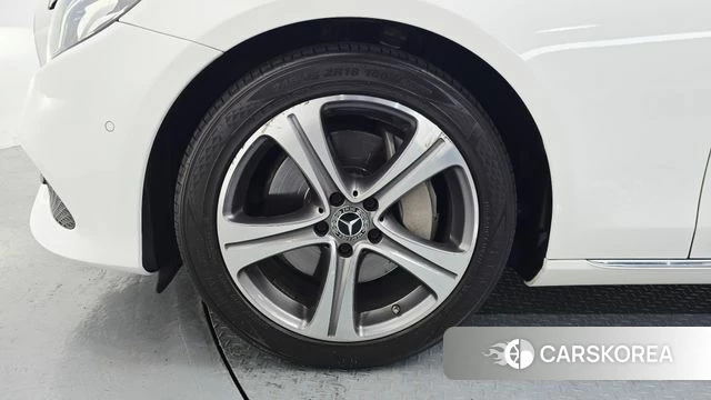 Mercedes-Benz E-Class W213 id 4557763 из Кореи 25