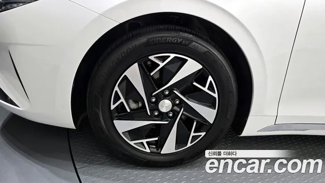 Hyundai The New Grandeur IG Hybrid id 2875319 из Кореи 15