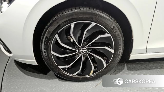 Volkswagen Golf 8th Generation id 4200933 из Кореи 27