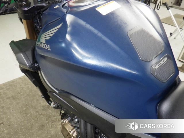 Проданный Honda CB650R id 3995125 из Японии, фото 19