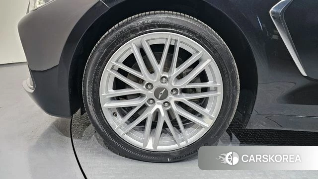 Genesis G70 id 3942832 из Кореи 15