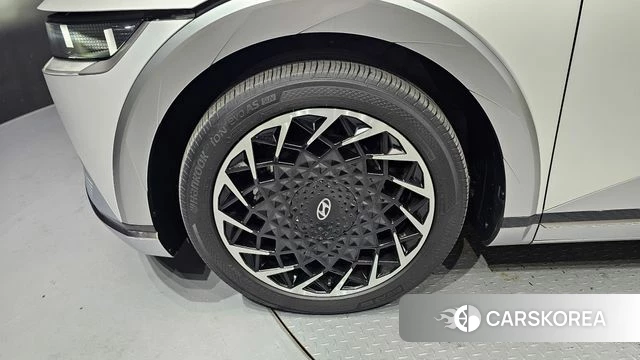 Hyundai Ionic 5 id 4361285 из Кореи 25