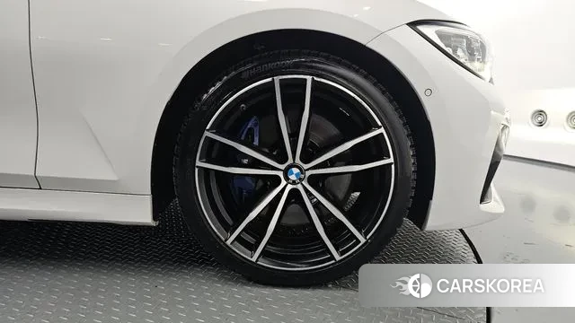 BMW 3 Series (G20) id 3479805 из Кореи 15