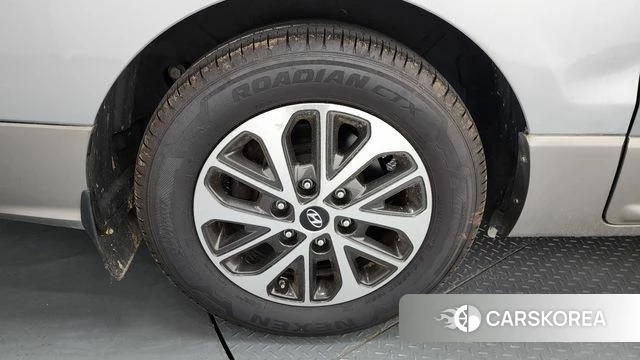 Hyundai The New Grand Starex id 4318146 из Кореи 26