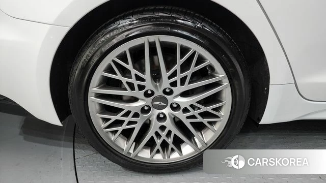 Genesis The New G70 id 3923883 из Кореи 15