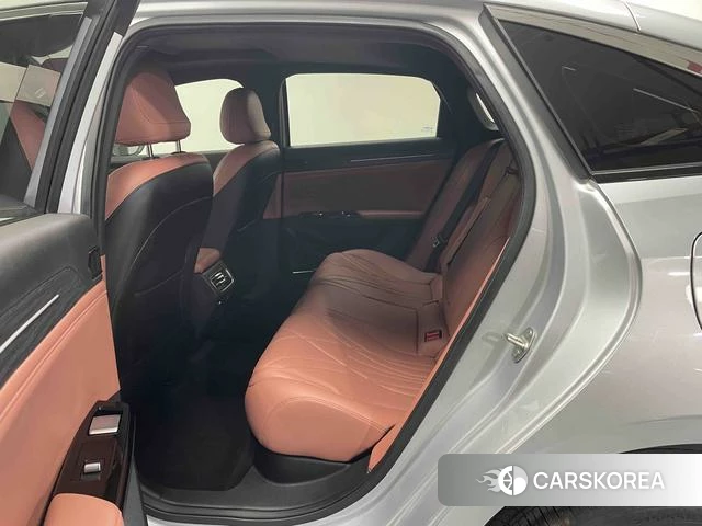 Geely Galaxy Galaxy L6 id 4216833 из Китая 15
