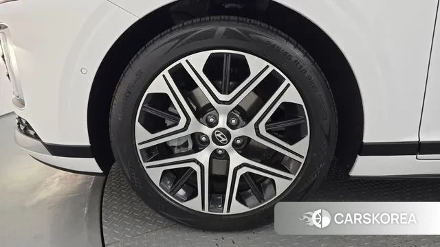 Hyundai Grandeur (GN7) id 3426916 из Кореи 15