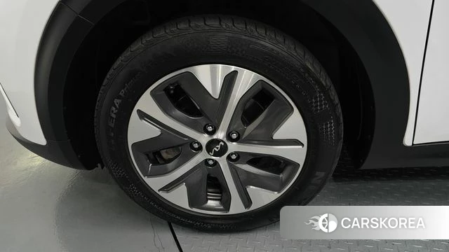 Kia Niro Plus id 4444214 из Кореи 15