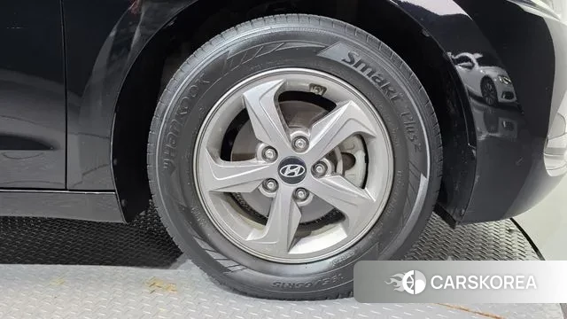 Hyundai Avante AD id 2961869 из Кореи 15