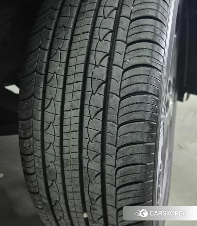 Hyundai Venue id 4600025 из Кореи 13