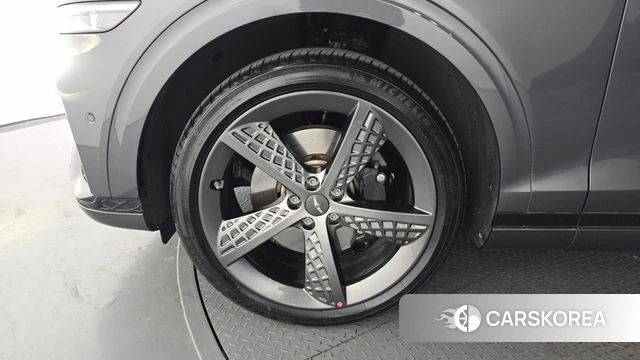 Genesis GV70 id 3833513 из Кореи 15