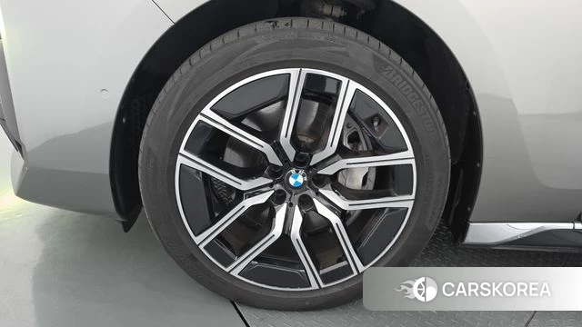BMW 7 Series (G70) id 4665705 из Кореи 15