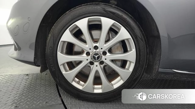 Mercedes-Benz E-Class W213 id 3917355 из Кореи 15