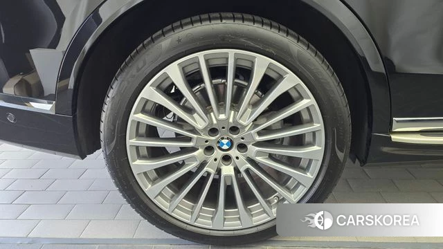 BMW X7 (G07) id 4917861 из Кореи 26