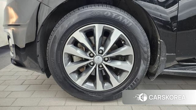 Kia All New Carnival id 4620708 из Кореи 15