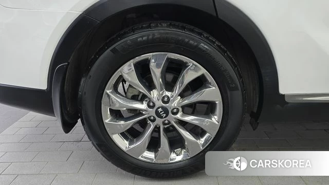 Kia The New Sorento id 4508670 из Кореи 26