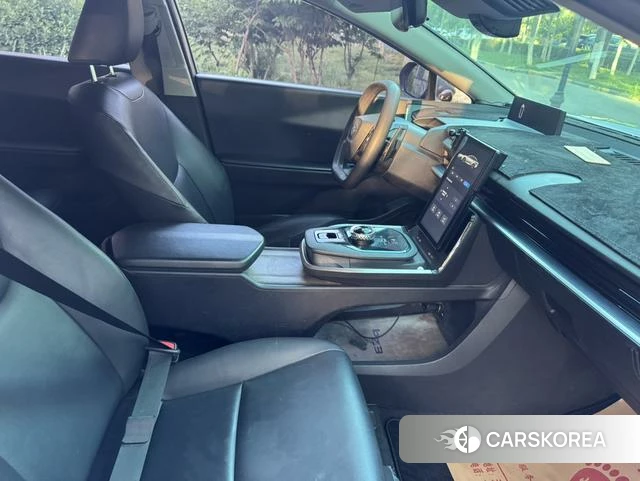Toyota bZ3 id 4297732 из Китая 7