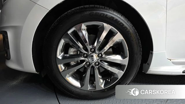 Kia All New Carnival id 4372120 из Кореи 15