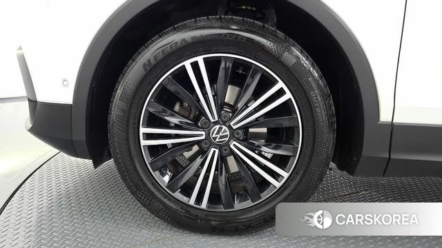 Volkswagen Tiguan second Generation id 4872105 из Кореи 29