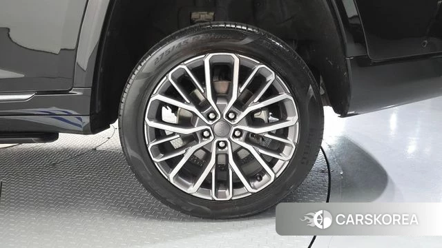 Jeep Grand Cherokee (WL) id 4475676 из Кореи 28