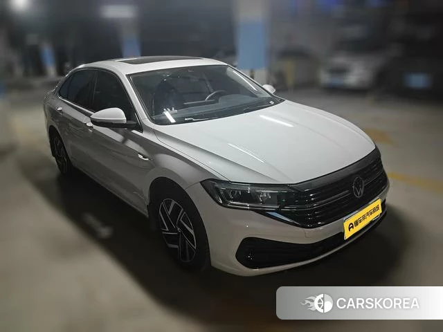 Volkswagen Sagitar 2024 Белый из Китая, фото 5