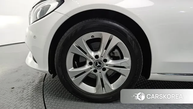 Mercedes-Benz C-Class W205 id 3583582 из Кореи 15