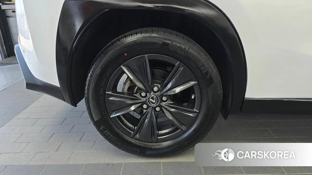Lexus UX250h id 4463401 из Кореи 25