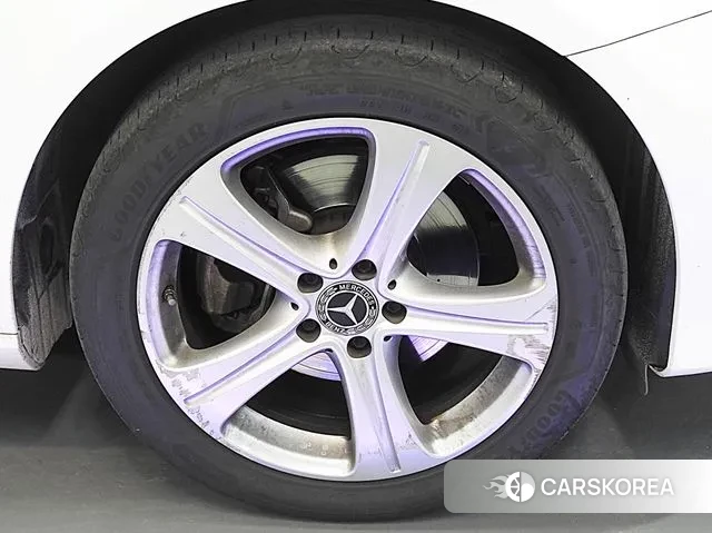 Mercedes-Benz E-Class W213 id 3489916 из Кореи 15