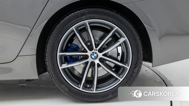 BMW 5 Series (G30) id 4303165 из Кореи 13