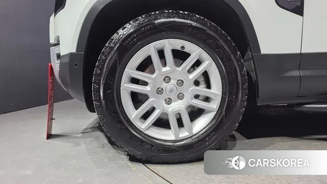 Land Rover Defender (L663) id 3640337 из Кореи 15