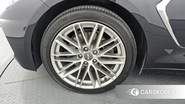 Genesis G70 id 3045235 из Кореи 15