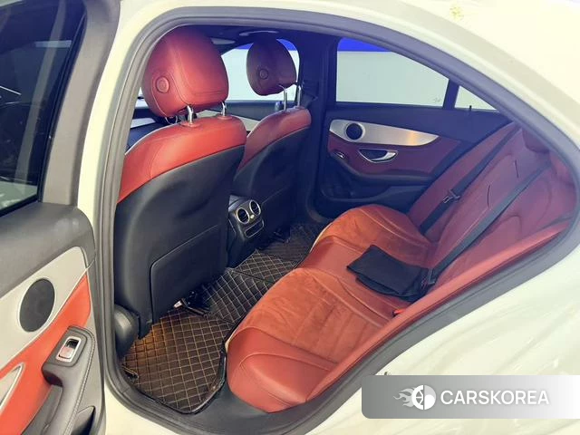 Mercedes-Benz Class C 2019 Белый из Китая, фото 6