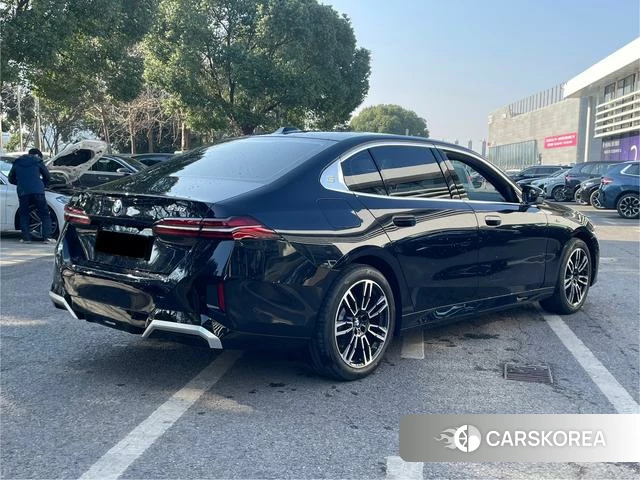 BMW 5 series id 4265201 из Китая 9