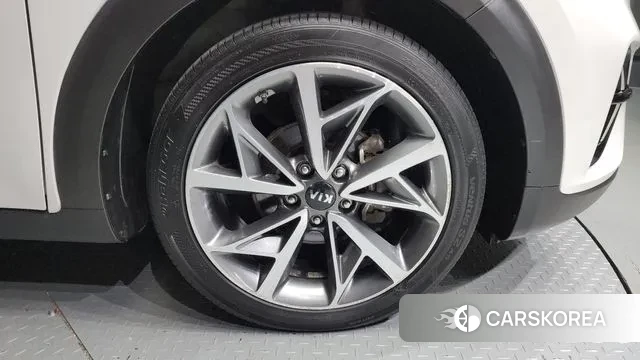 Kia The New Niro id 2854943 из Кореи 15