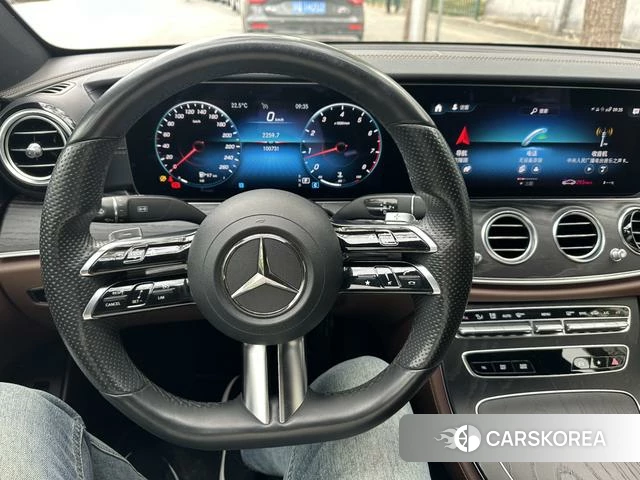 Mercedes-Benz E-class 2022 Черный из Китая, фото 5