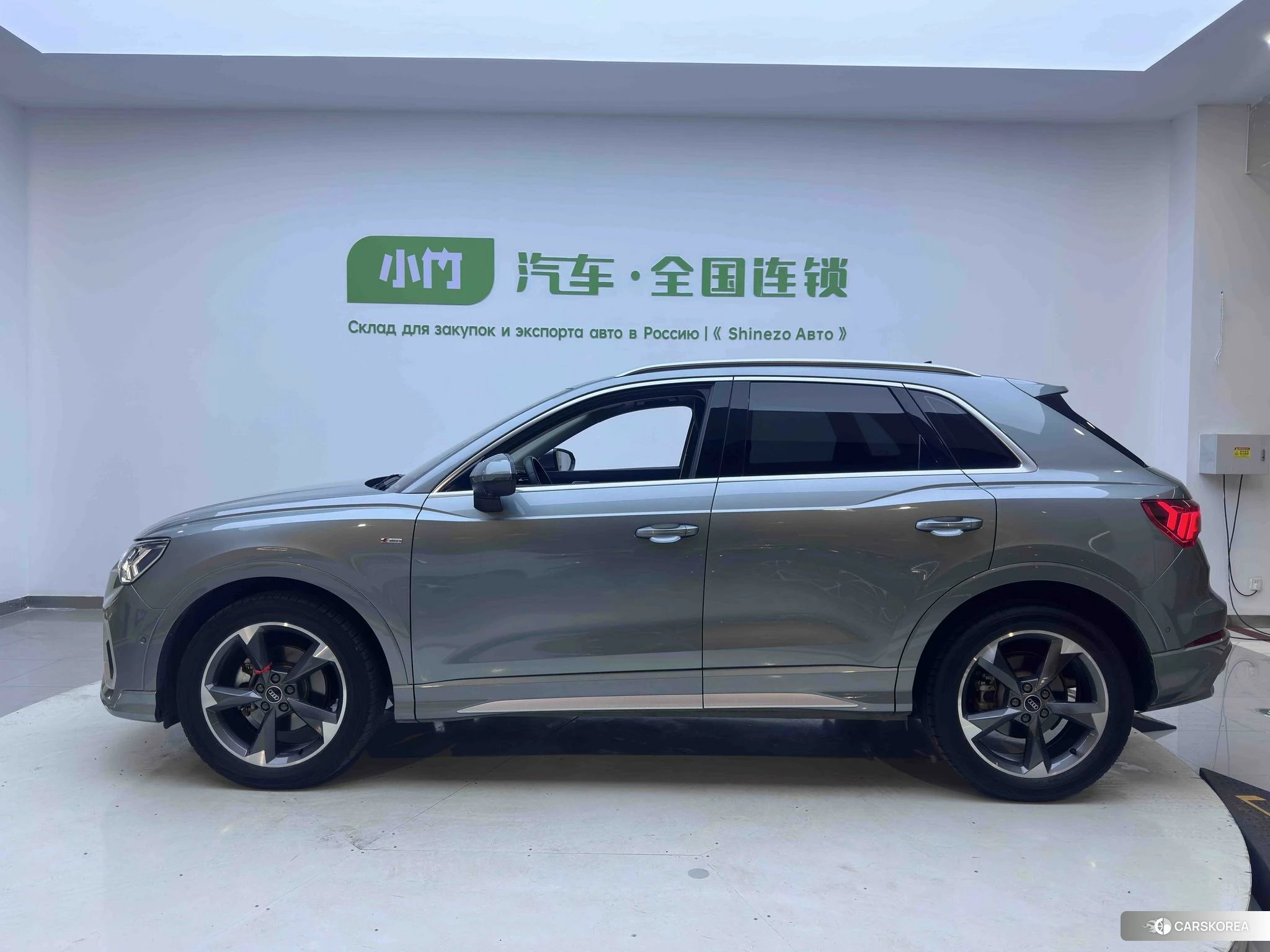 Audi Q3 id 4467683 из Китая 18