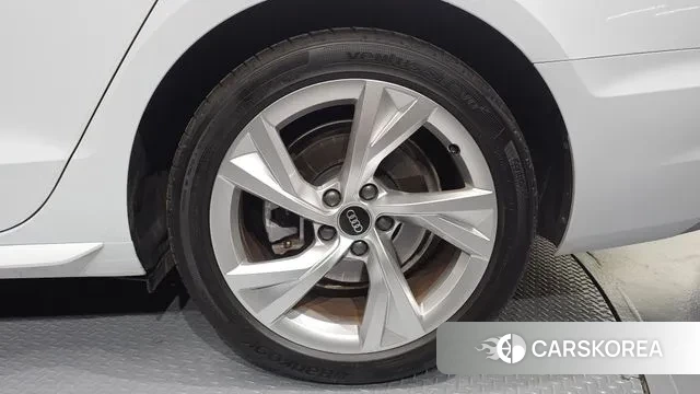 Audi A4 (B9) id 3550821 из Кореи 15