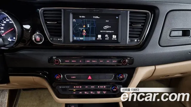 Kia The New Carnival id 2763874 из Кореи 15