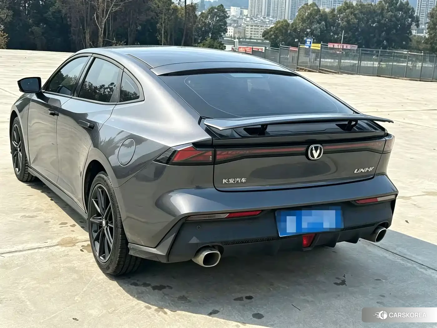 Chang'an Changan UNI-V 2024 Silver/gray из Китая, фото 5
