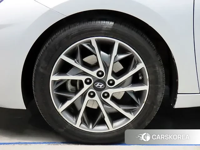 Hyundai The New Avante AD id 2523184 из Кореи 15