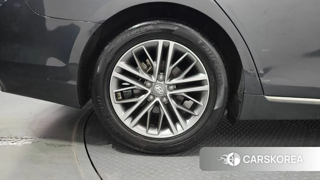 Hyundai Grandeur IG id 4286371 из Кореи 15