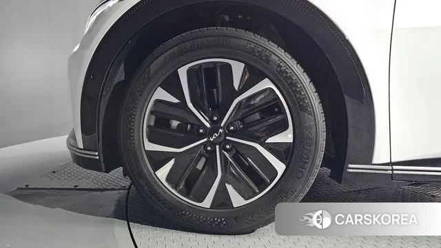 Kia EV6 id 3232085 из Кореи 15