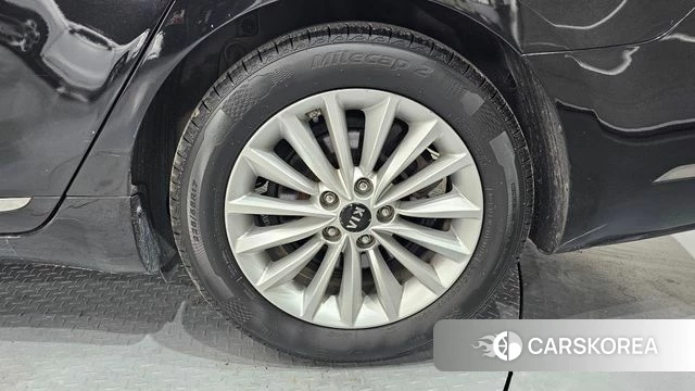 Kia Come New K7 id 3936962 из Кореи 15