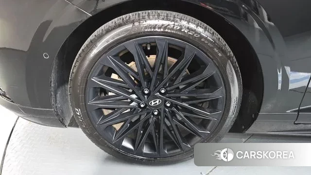 Hyundai Grandeur (GN7) id 3442698 из Кореи 15