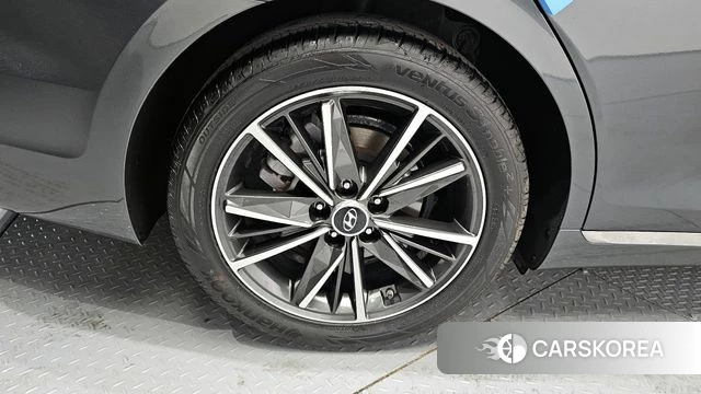 Hyundai The New Grandeur IG id 4409300 из Кореи 25