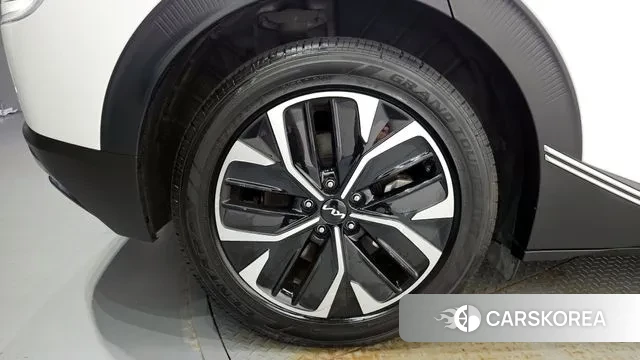 Kia EV6 id 2989865 из Кореи 15