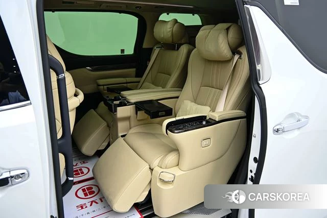 Toyota Elfa id 4261830 из Китая 35