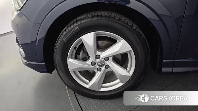 Audi Q3 (F3) id 3598180 из Кореи 15